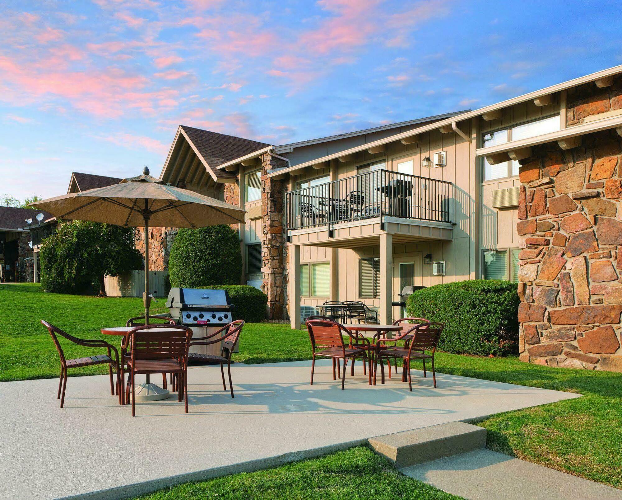 Worldmark Grand Lake Monkey Island Buitenkant foto